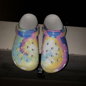 Classic Crocs Tie-Dye